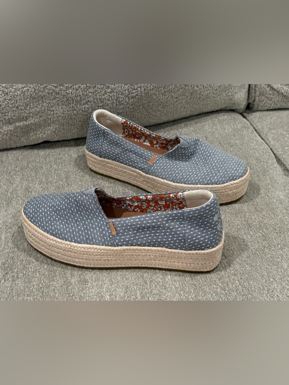 TOMS Women's Valencia Slip-On Platform Espadrille